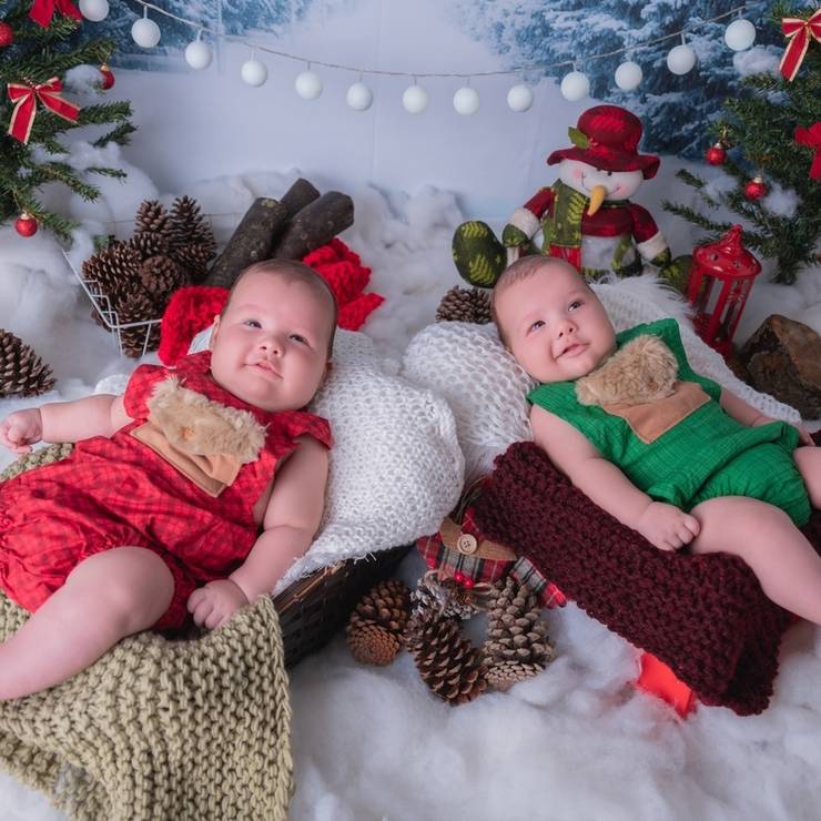 Crianças de Henrique e Rafael 3 meses - NATAL ENCANTADO 2018