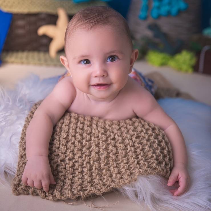 Crianças de Théo 4 meses 