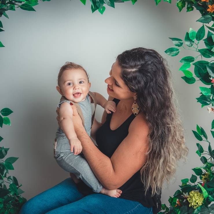 Crianças de Theo 8 meses