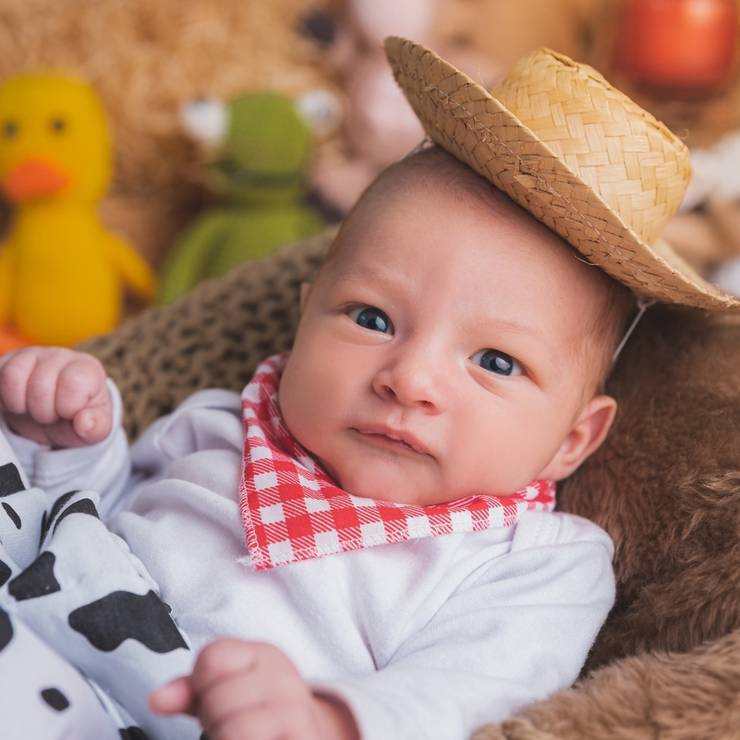 Crianças de Augusto 1 mês