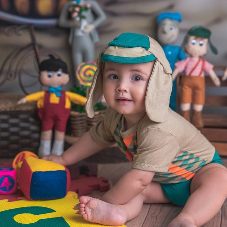 Crianças de Theo 10 meses