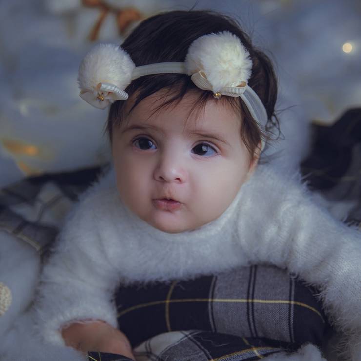 Crianças de Agatha 4 meses