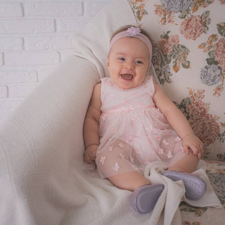 Crianças de Julia 4 meses