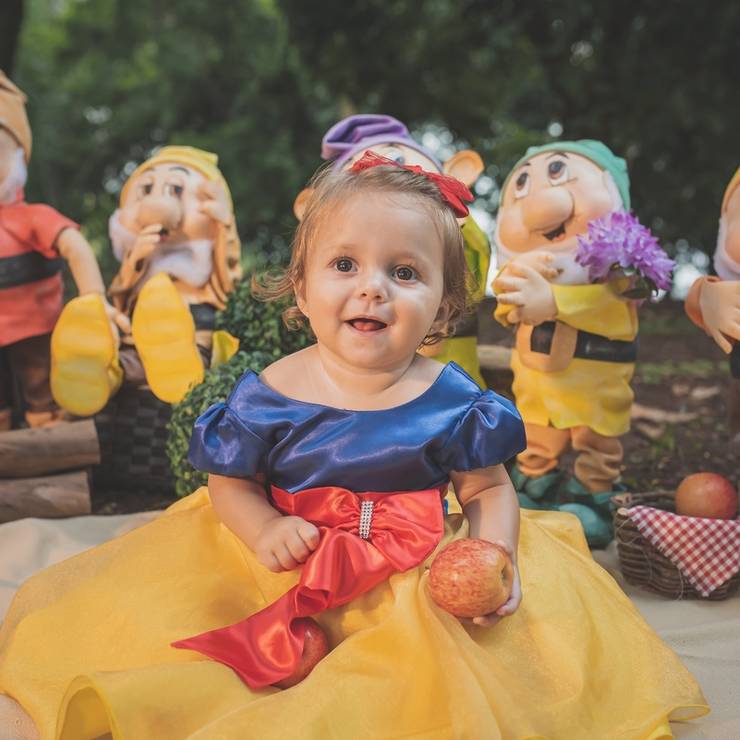 Smash The Cake de Giovana 12 meses - Branca de Neve 