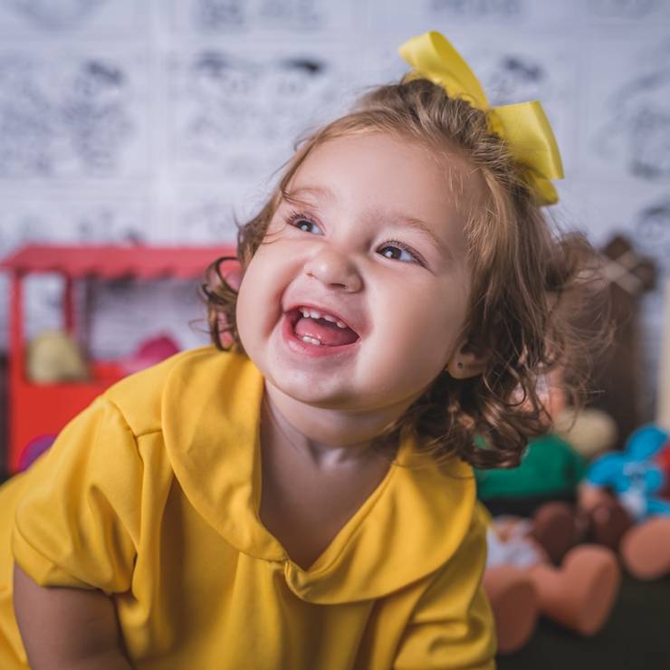 Crianças de Valentina 11 meses