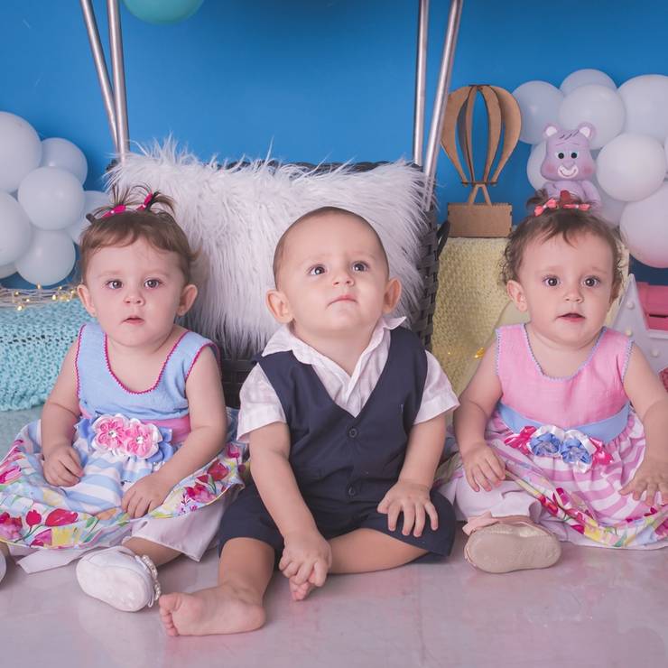 Smash The Cake de Vitória, Isabela e Pedro - 1 aninho