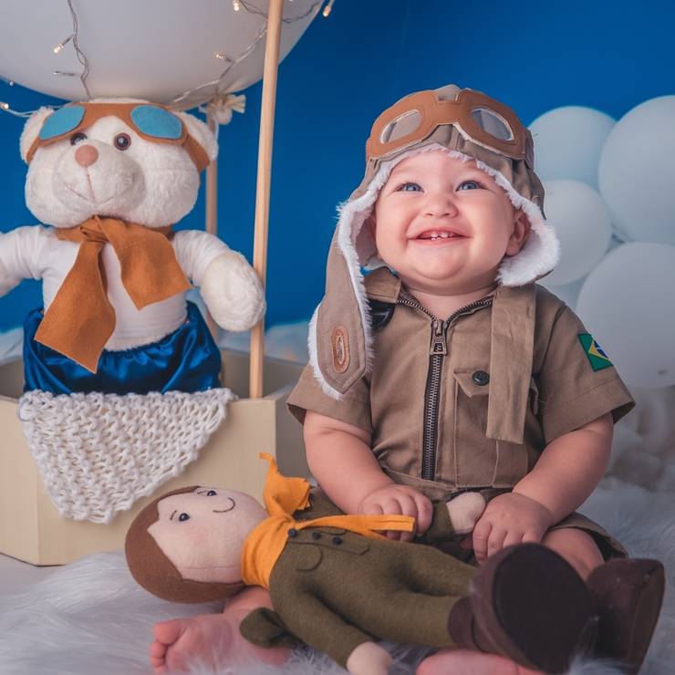 Crianças de Augusto 11 meses