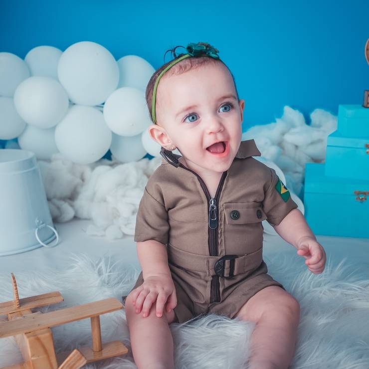 Crianças de Aylla 8 meses