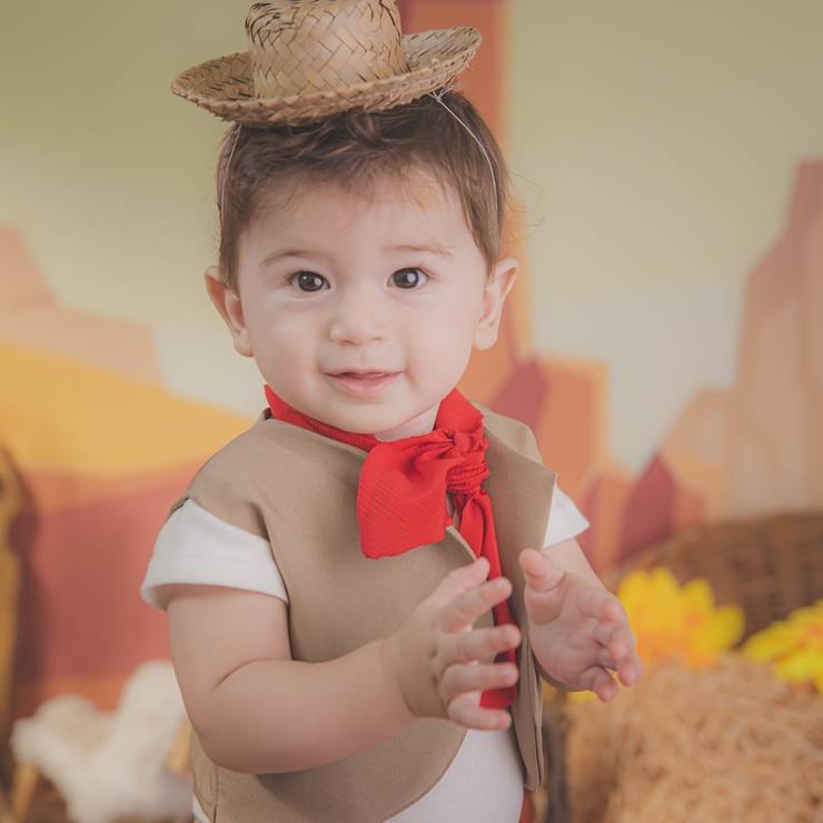 Crianças de Theo Cappa 8 meses