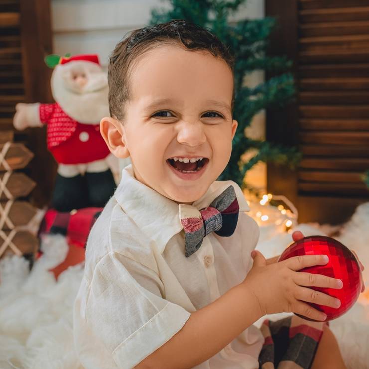 Crianças de Theo Tozzi -  NATAL MÁGICO