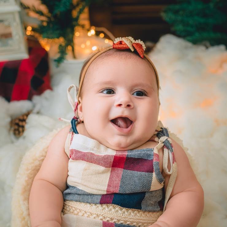 Crianças de Bella Canola - NATAL MÁGICO