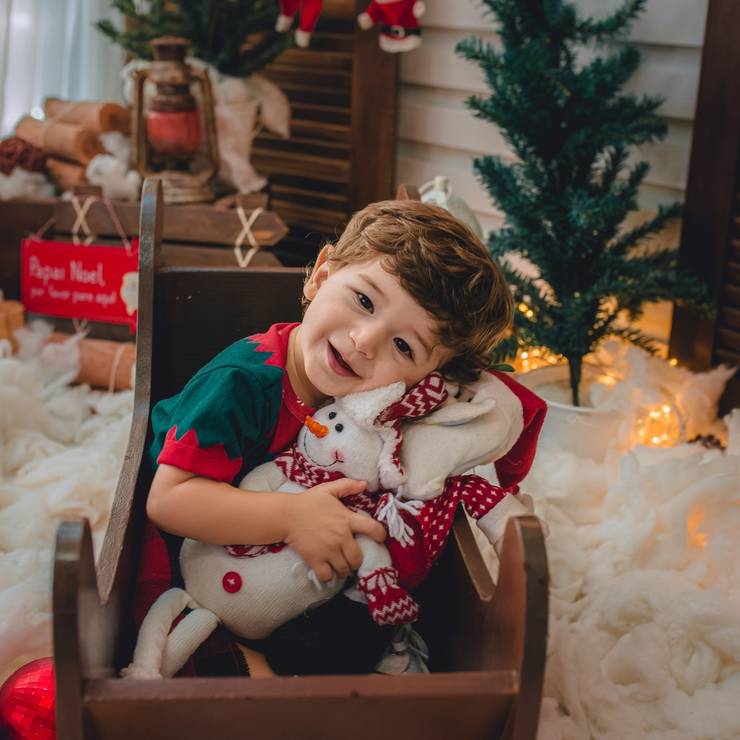 Crianças de Theo Cappa - NATAL MÁGICO