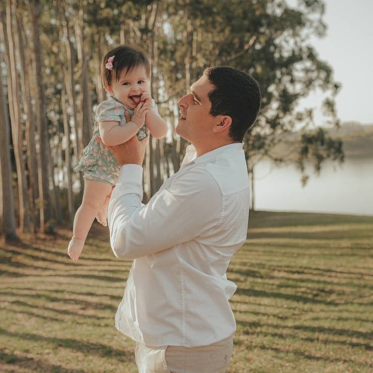 Famílias de Vitor e Liz