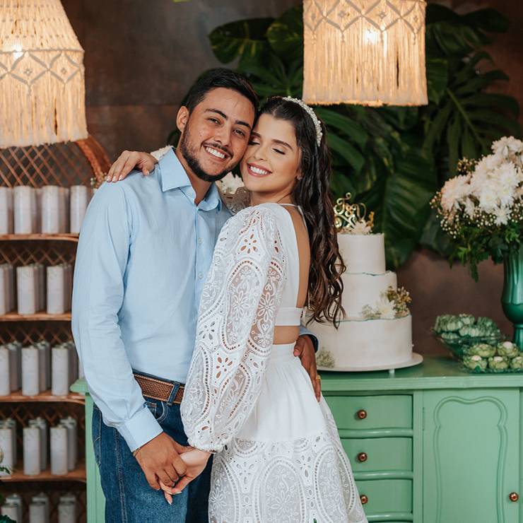 Casal de Vitória e Felipe