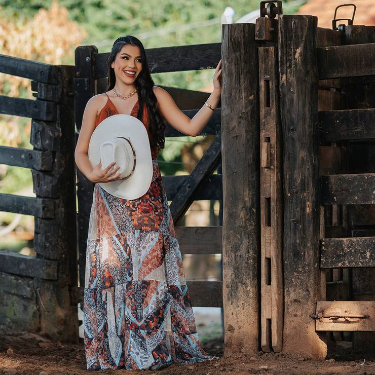 Feminino de Maria Isadora