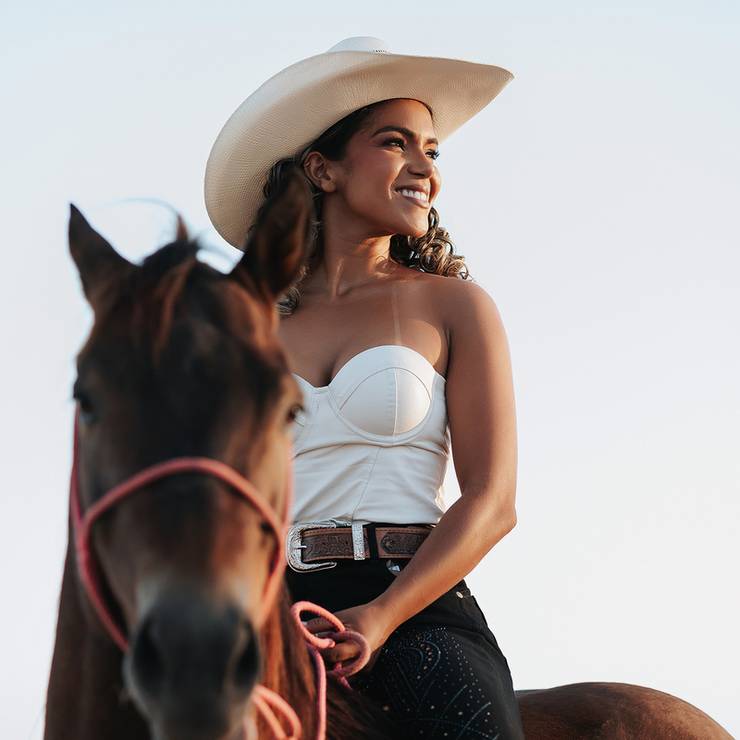 Feminino de Thalia Brasil