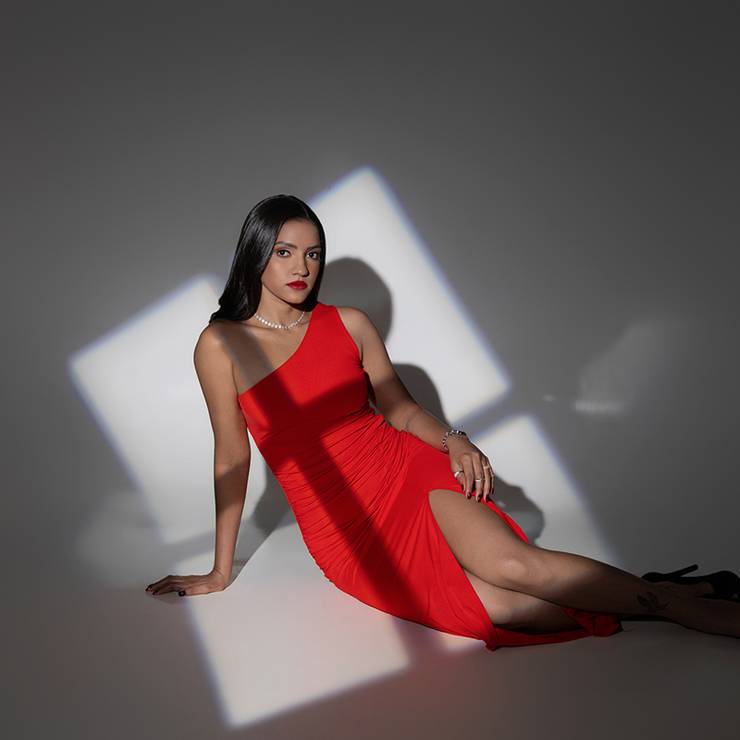 Feminino de Mayara Vieira