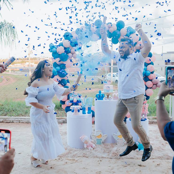 Chá Revelação de Anna Kelly e Devone