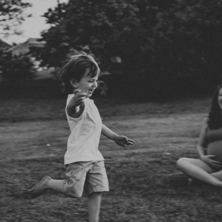 Gestante de Luana, Victor e Theo a espera de Luísa