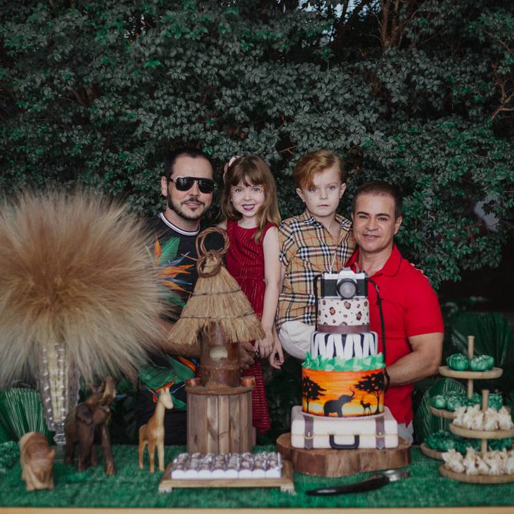 Aniversário Adulto de Aniversário do Saulo