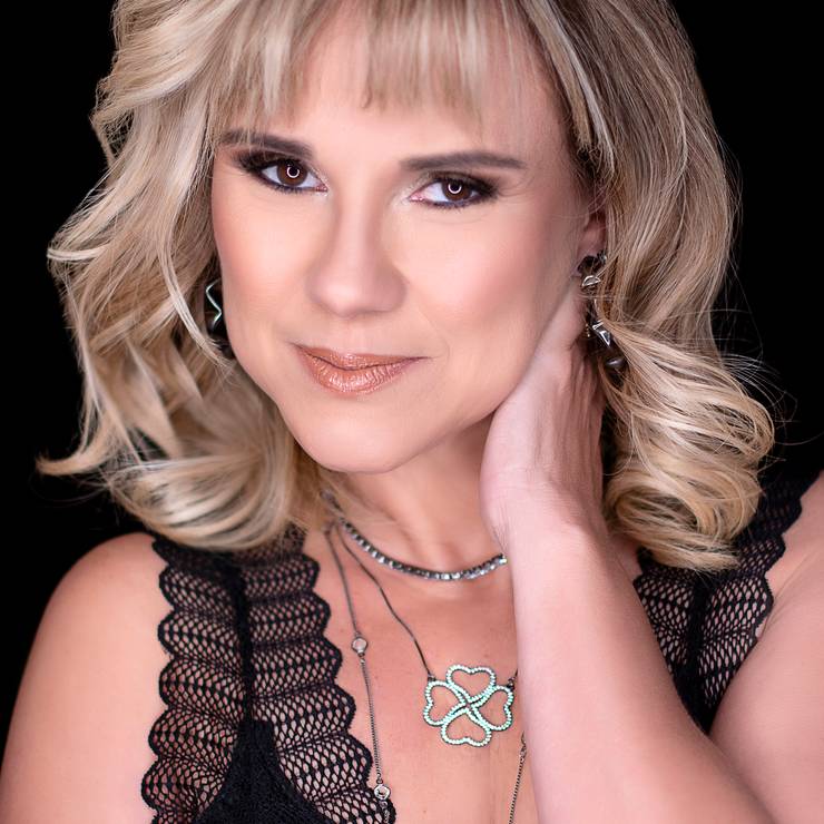 Ensaio Individual Feminino de America Nejaim