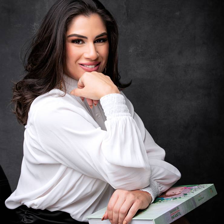 Ensaio de Perfil Profissional de Aline Cabral