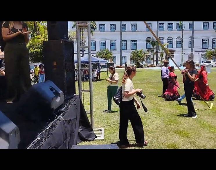 Agricultura Familiar e Agronegócios de 1º Festa do Aipim de Santa Cruz