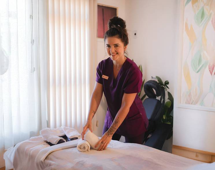 Corporativo de Posicionamento Thais Webster Massoterapêuta