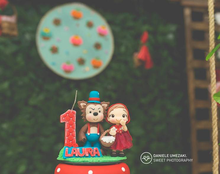 fotografia de aniversário infantil  de Aniversário da Laura { Chapeuzinho Vermelho }