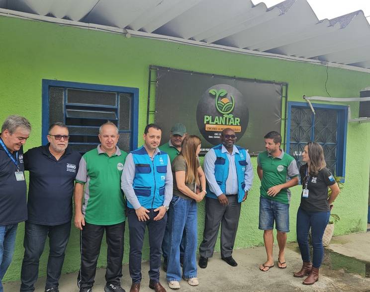 Agricultura Familiar e Agronegócios de Sub Secretário de Agricultura Raphel Padilha