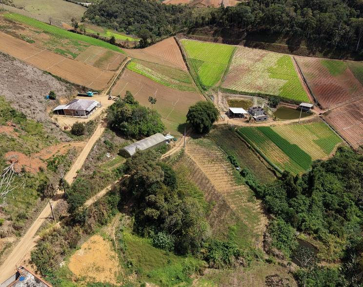 Agricultura Familiar e Agronegócios de Cooperativa Plantar junto com Emater RJ visita Sumidouro