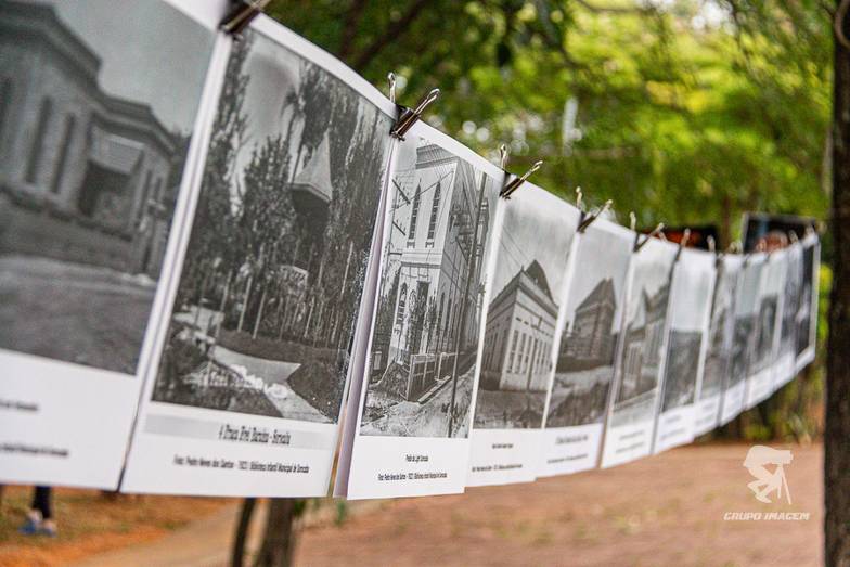 Fotógrafos Associados de Regi Bueno