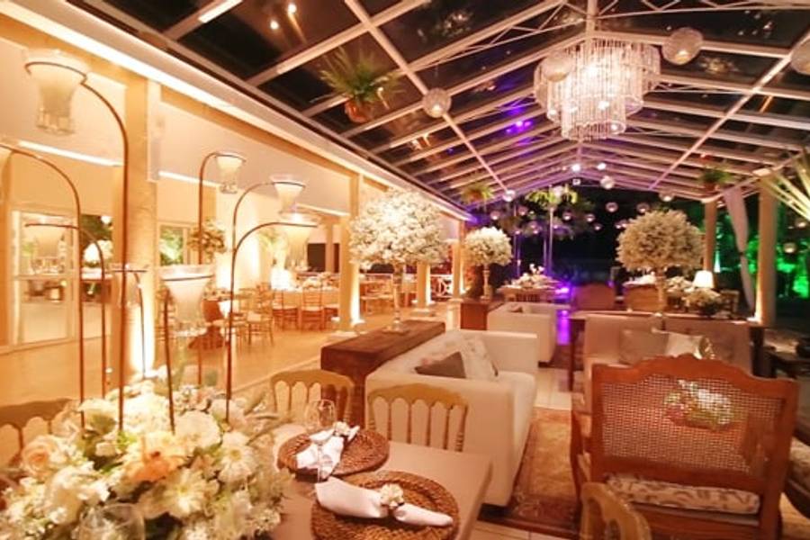 Vídeos de Decoração - Solar Imperial - Flores Brancas Madeira Clássica