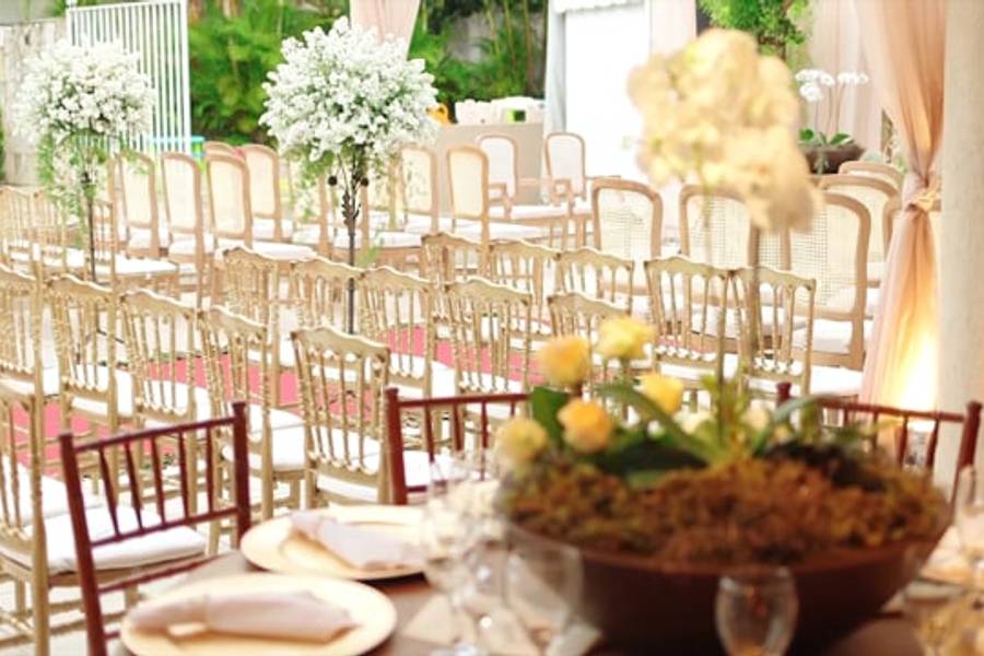 Vídeos de Decoração - Solar Imperial - Flores Brancas e Madeira