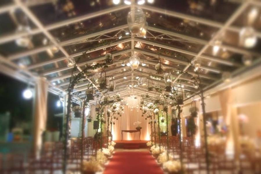 Vídeos de Decoração - Solar Imperial - Flores Roxo Lilás Rosa Branco Pink e Mobiliário dourado