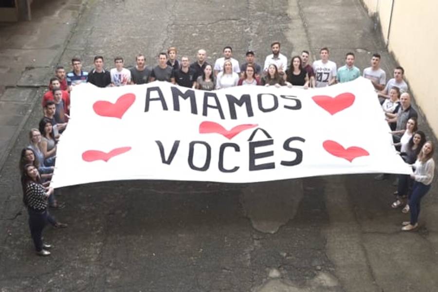 Vídeos de Homenagem de HOMENAGEM AOS PAIS : : FUNDAÇÃO LIBERATO 2017.2