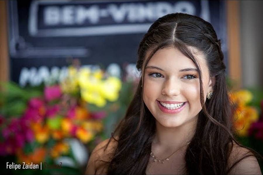 TEASER | CLIP | TRAILER de MANUELA 15 ANOS | TEASER