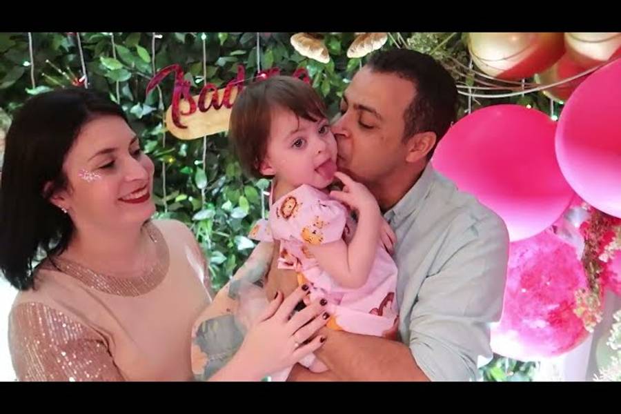 Vídeo Teaser de Mickey e Minnie