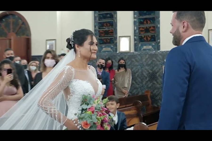 Vídeos de Teaser Viviane e Helcius