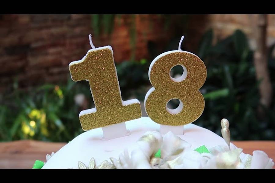Vídeo Teaser de Aniversário de 18 anos