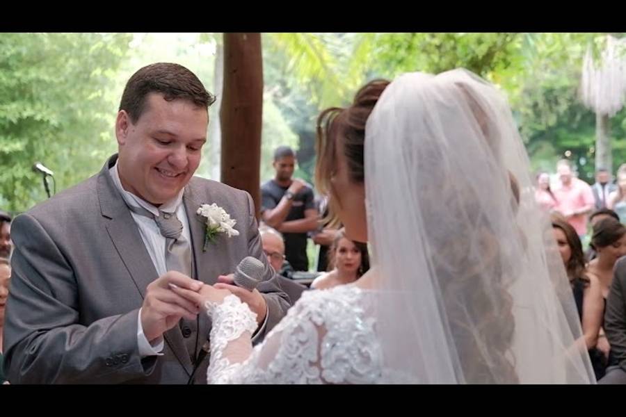 Vídeos de Teaser Bruna e Marcos