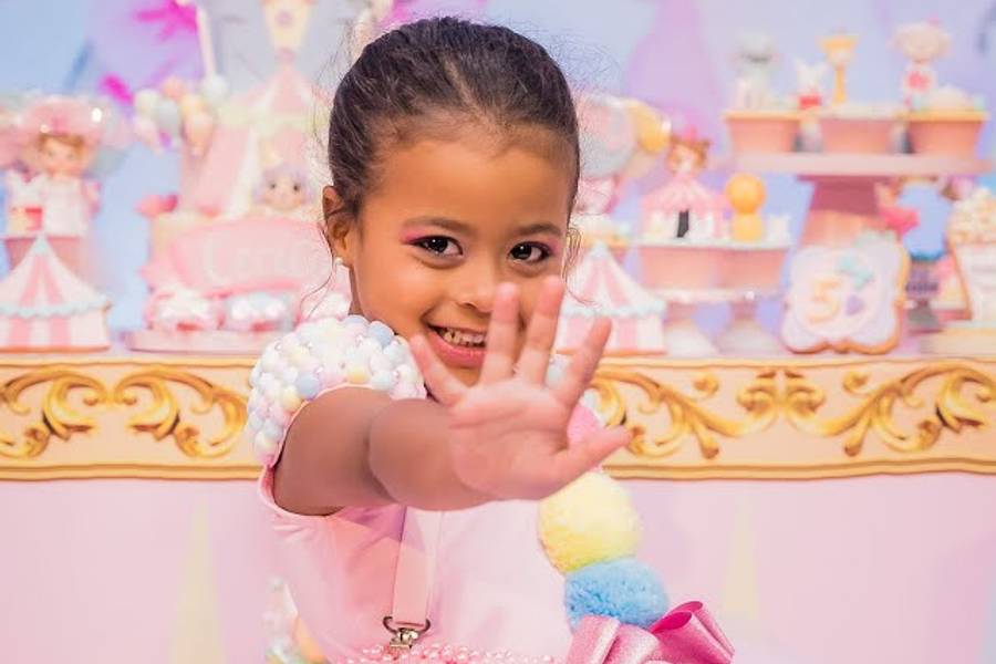 Vídeo Infantil de Vídeo Lembrança - 5 Anos Cecília