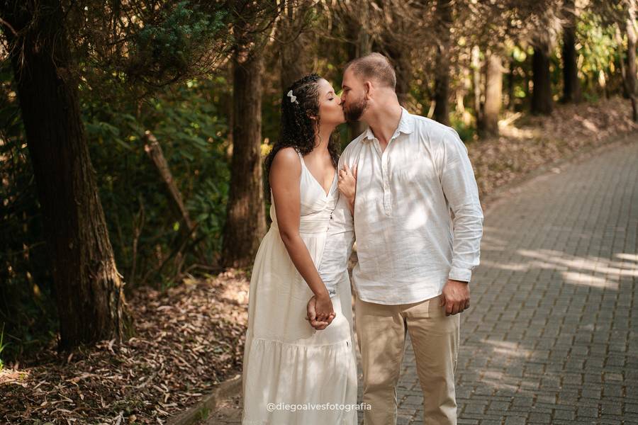 Casamento de Stefanny & Wemerson – Um Ensaio Pré-Casamento Inesquecível em Pedra Azul