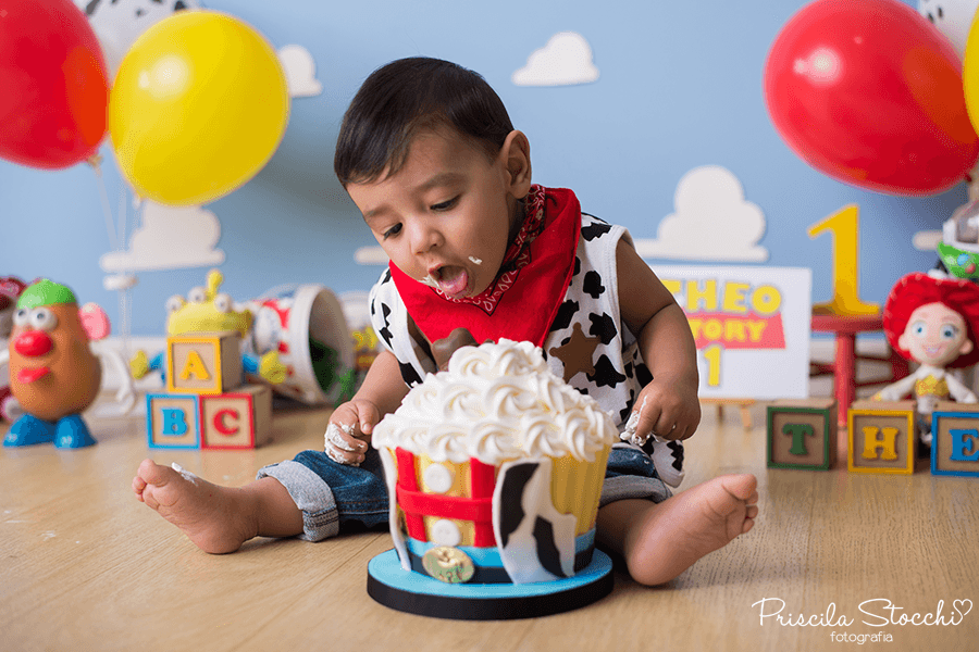 Smash the Cake de Smash the Cake - Theo 1 ano - Toy Story - Estúdio