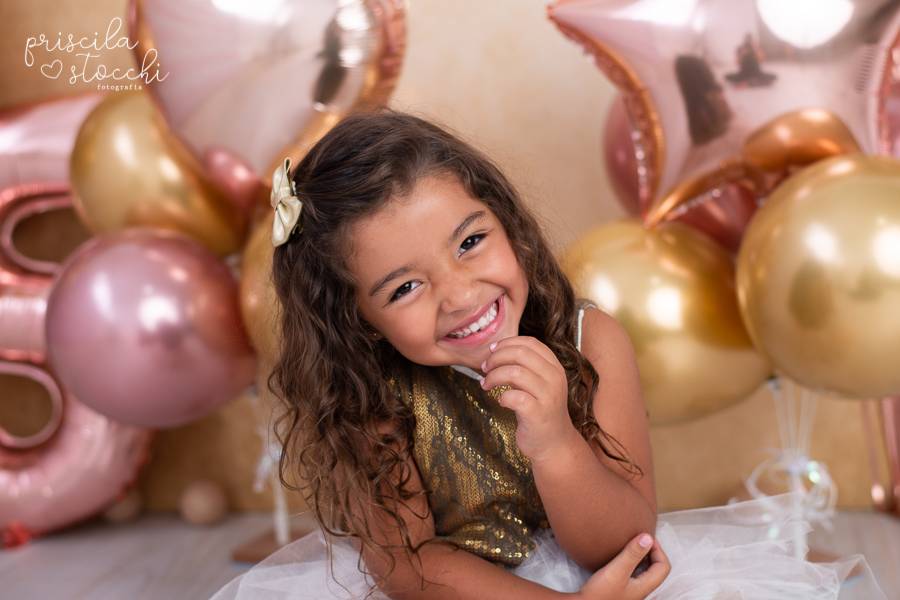 Infantil de Ensaio Infantil 5 anos - Cenário Luxo com Balões - Duda