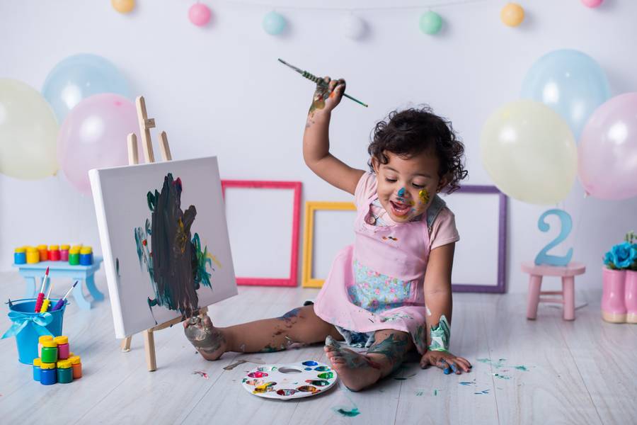 Ensaio com Tintas de Ensaio com Tintas 2 anos - Olívia