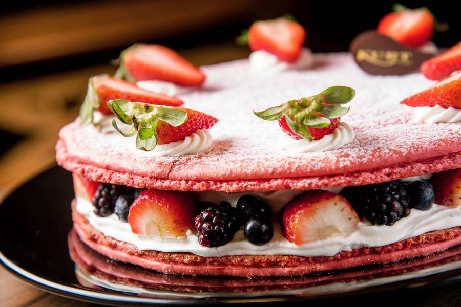 Tortas de macarron frutas vermelhas