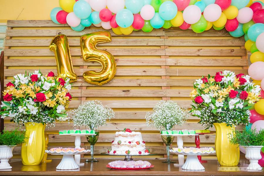 15 anos de Duda Totino