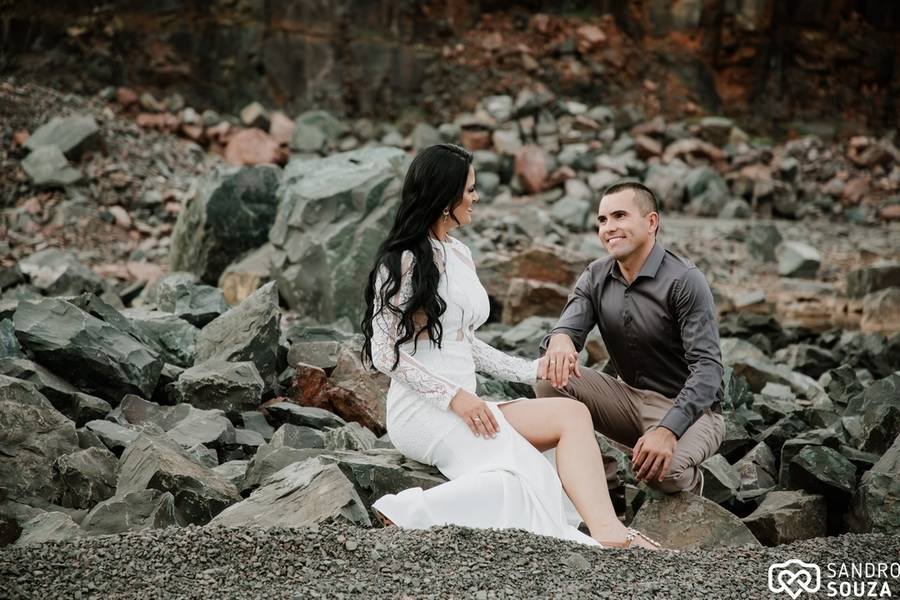 Amor Está Em Alta de Vinnicius & Renata