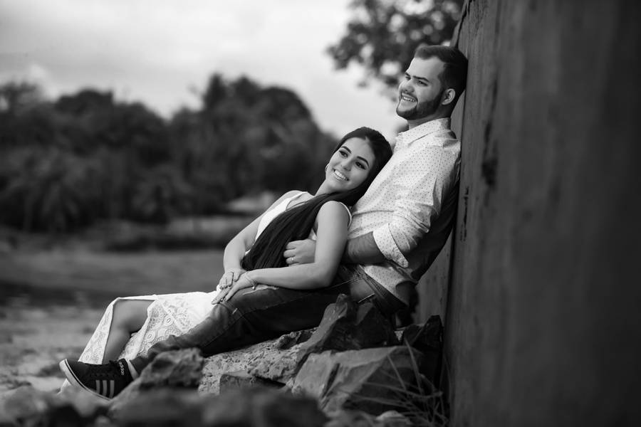 Amor Está Em Alta de Pedro & Adila